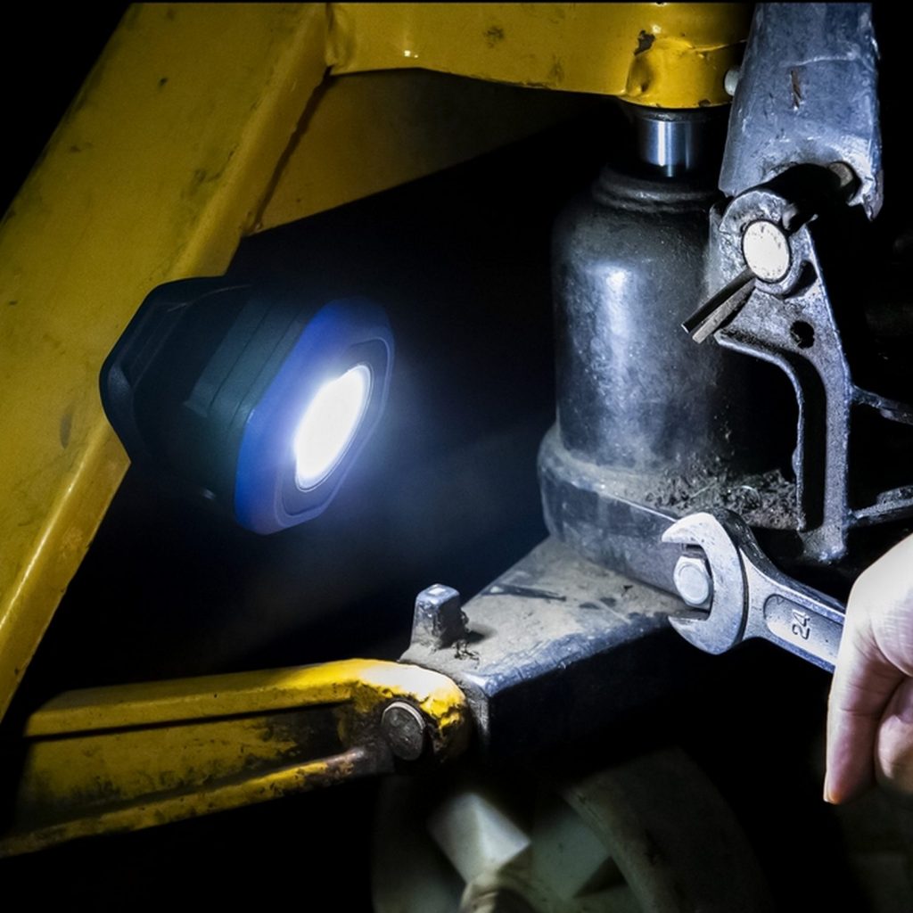 Tech Series TwinBeam Pocket WorkLight